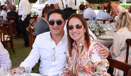  Félix y Lety Córdova.