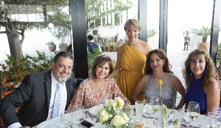  Gianluca Alessi, Adrian Nolaya, Graciela Valdez y Mariza Contreras.