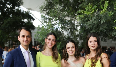  Ricardo Andrés, Elena Pelayo, Regina Carrillo y Dany Meade.