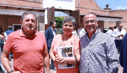  Jesús Meléndez, Susana Meza y Eduardo Cortinas.