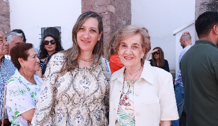  Alejandra Garfias y Cristina Cánovas de Garfias.