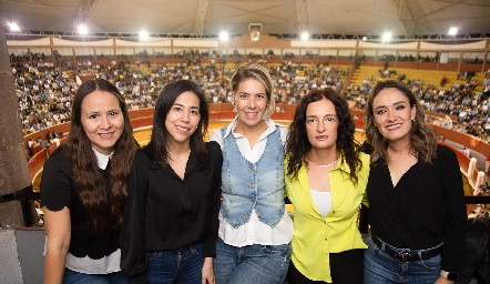  Lucero Herrán, Diana Gutiérrez, Sofía Velazco, Claudia y Marine Ortiz.