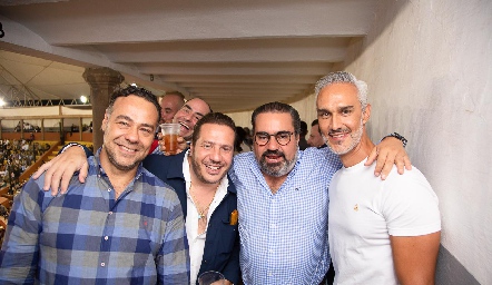  Alejandro Torres, Pablo Ordoñez, Juan José Leos y Oscar Estrada.