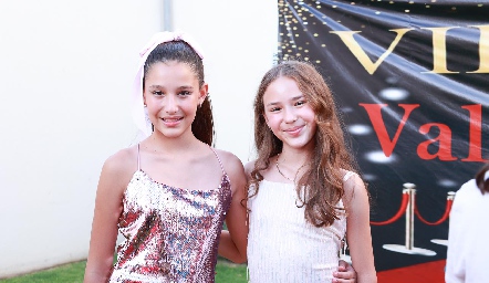  Alexia Zapata y Miranda Garza.