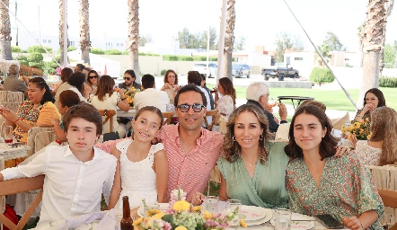  Familia Pierdant Moreno.