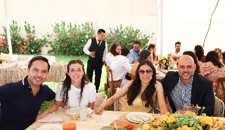  Carlos Labastida, Regina Romo, Ingrid y Guillermo López Parra.