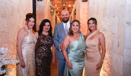 Conchis Avilés, Annie Napo, Rogelio Díaz, Elisa Díaz y Elisa Díaz.