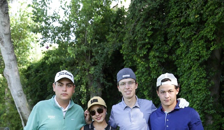  Juan Pablo González, Elsa Lomas, Antonio Fonte y Sebastián González.