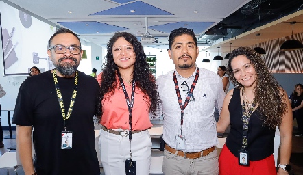  Fernando Ramírez, Carmina Valero, Adrian Cisneros y Lorena Corte.