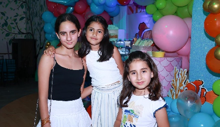  Inés Güemes, Bárbara Rojo y María Güemes.