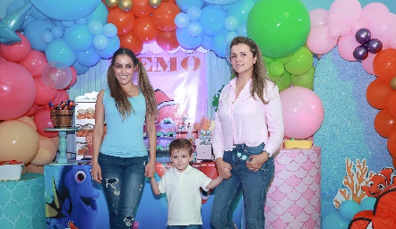  Lety Stahl, Alberto Borja y Laura Favela.