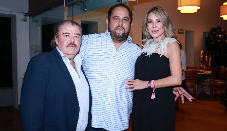  Agustín Félix, Luis Miguel Rojo y Evelyn Dorantes.