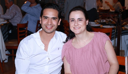   Héctor Hernández y Susana Schekaibán.