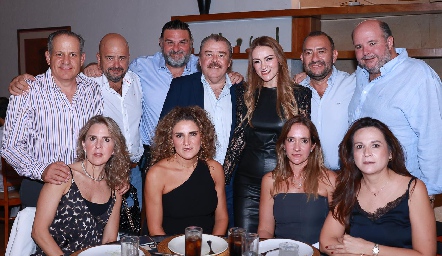  Ramón Gómez, Francisco Hinojosa, Juan Ignacio Saiz, Agustín Félix, Luz Adriana Arellano, Jaime Rendón, Gabriel de la Maza, Vero Berrón, Berenice Hinojosa, Ximena Ibarra  y Greta Ortiz.