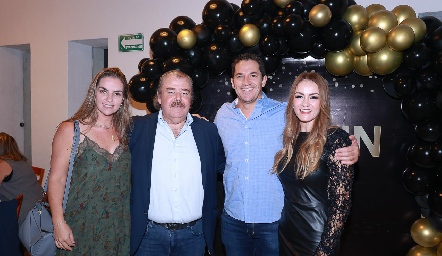  Rocío Muriel, Agustín Félix, René Pierdant y Luz Adriana Arellano.