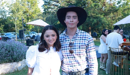  Fernanda y Juan Pablo Arriaga.