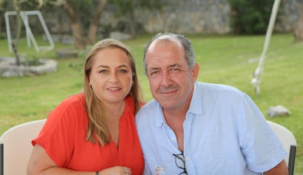  Montserrat Gutiérrez y Mauricio Quijano.