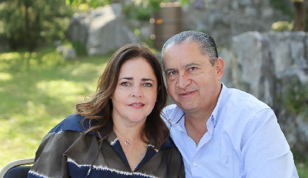  Gabriela Carreón y Javier Córdova.