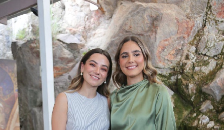  Valeria Lomelí y Valentina Hernández.