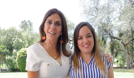  Tichis Araiza y Alejandra Gutiérrez.