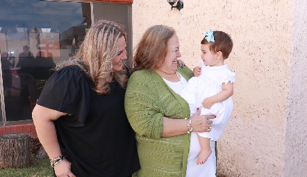 Blanca Salinas, Blanca Villarreal e Inés Rivera.