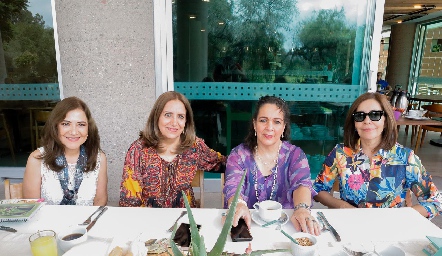  Gladis Castellanos, Martha Acevedo, Lila y Rebe.