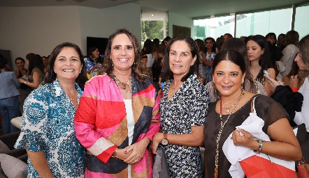  Fabiola González, Marcela Payán, Ángeles Gutiérrez y Chelito Padrón.