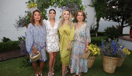  Maru Díaz Infante, Marily Tobías, Paty Annette Ruiz y Martha Espinosa.