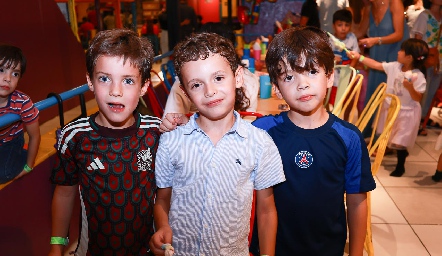  Diego Martínez, Tomás Ramos y Diego Castillo.