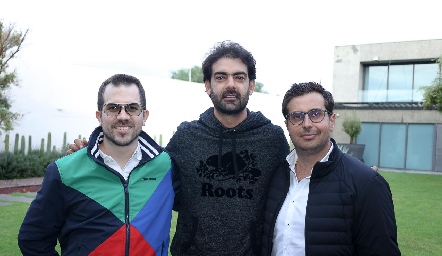  Toño Musa, Roberto Abud y Carlos Tolentino.