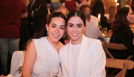  Sabrina Carrillo y Ale Arauz.