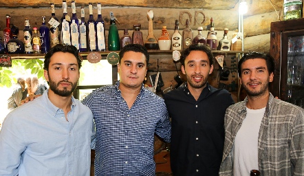  Sebastián Ramírez, Marcos, José  Ascanio y Elías Navarro.