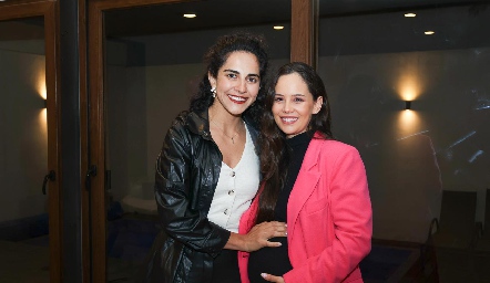  Clau Estrada y Alynn Ruiz.