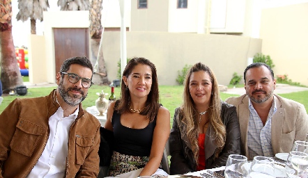  Bernardo Reynoso, Fabiola Otero, María José Rodríguez y Sergio Velasco.