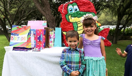  Fernando y Sofía Castañón.