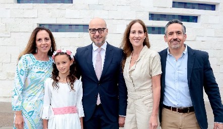  Claudia Pedroza, Ana Victoria Pedroza, Salvador Pedroza, Adriana Pedroza y Arturo Hinojosa.