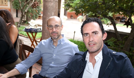 Alejandro Gutiérrez y Edgardo Martínez.