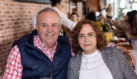  Francisco y Pilar Castañón.