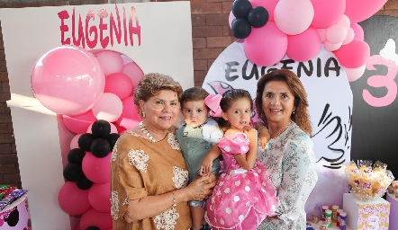  Maru Celis, Fernando Abud, Eugenia Abud e Irasema Medellín.