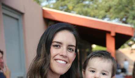  Daniela Pérez con su hijo Marcelo Muñoz.