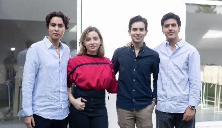  Rubén Cerda, Inés González Diego González y Juan Paulo Almazán.