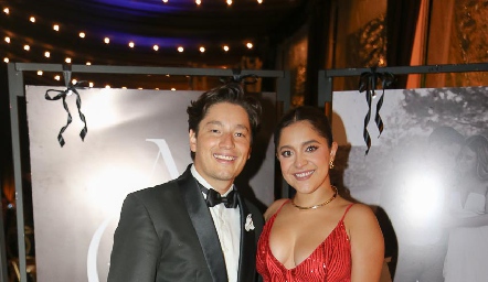  Ricardo Figueroa y Valeria Campos.