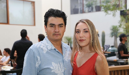  Alberto Díaz de León y Marlene Levenez.