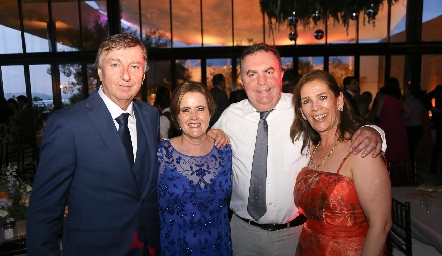  Rafael Munguía, Leticia Vázquez, Luis Martínez y Raquel Lozano.