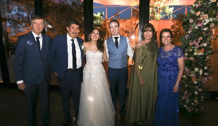  Rafael Munguía, Tomás Lazcano, Rafael Munguía, Lorena Lazcano, Érika Torres y Lety Vázquez.