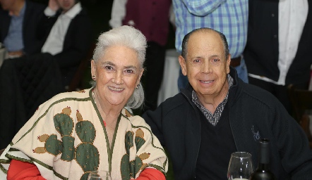  Lucía Aranda y Antonio Burgos.