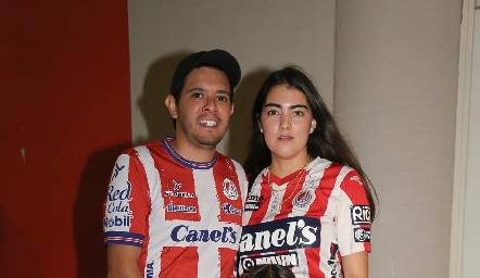  Alejandro Araiza, Montserrat del Peral y Loretta Araiza.