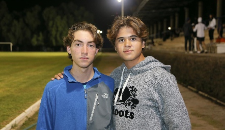  Mauricio Pizzuto y Juan Pablo Wagner.