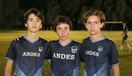  Rodrigo Díaz, Santiago Conde y Diego Torres.