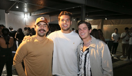  Juan Pablo Payán, Moy Payán y Juan Pablo Mendizábal.